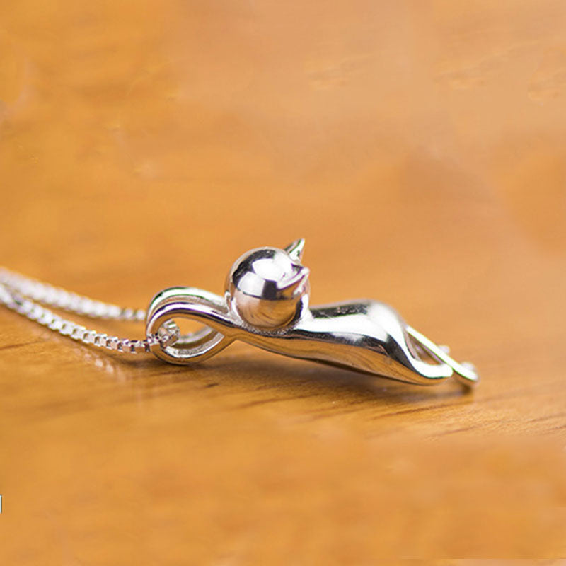 Cute Sterling Silver Cat Necklace necklace GrindStyle Shiny Side