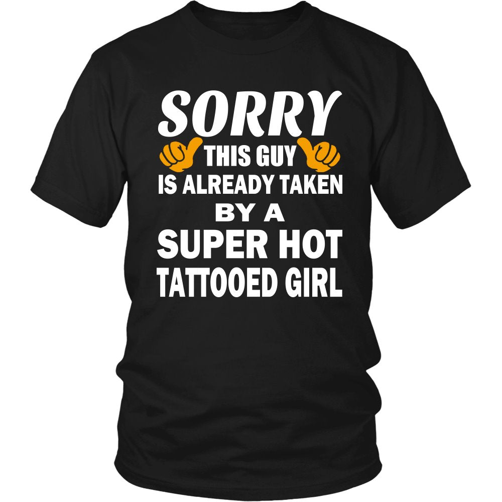 Love A Super Hot Tattooed Girl T-shirt teelaunch District Unisex Shirt Black S