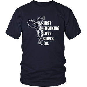 I Just Freaking Love Cows, OK T-shirt teelaunch District Unisex Shirt Navy S