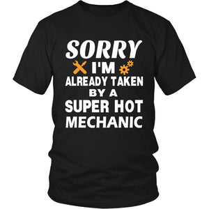 Love A Mechanic! T-shirt teelaunch District Unisex Shirt Black S