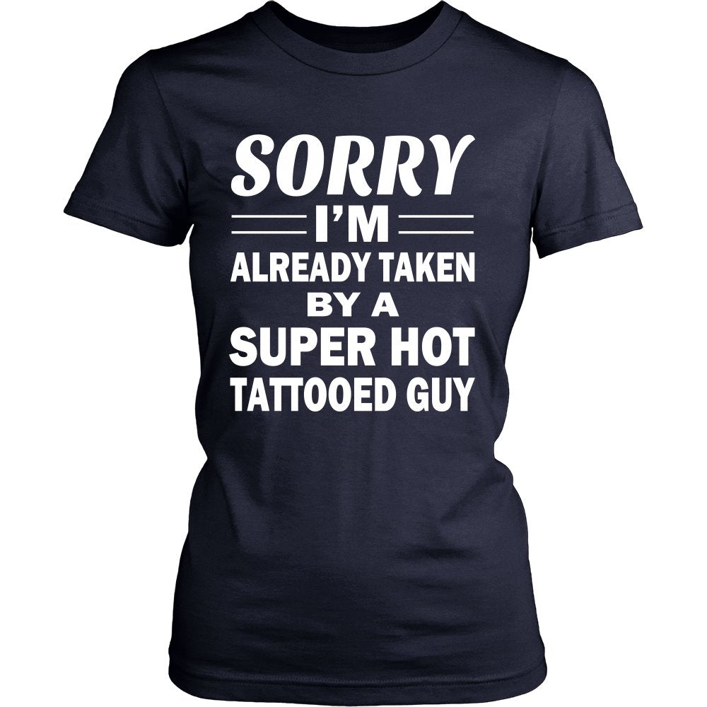 Love A Super Hot Tattooed Guy T-shirt teelaunch District Womens Shirt Navy S